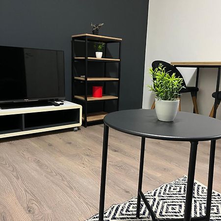 سكوبجي M - Square Private Rooms الغرفة الصورة