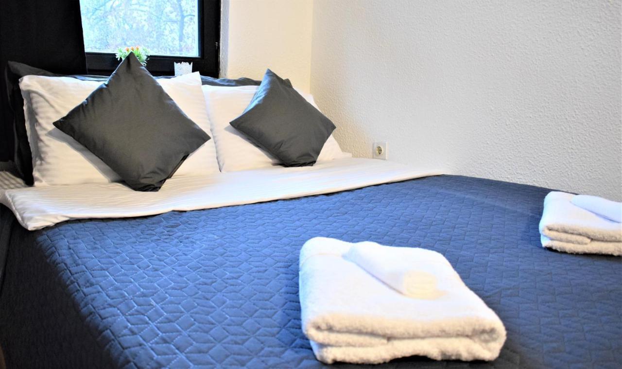 سكوبجي M - Square Private Rooms المظهر الخارجي الصورة
