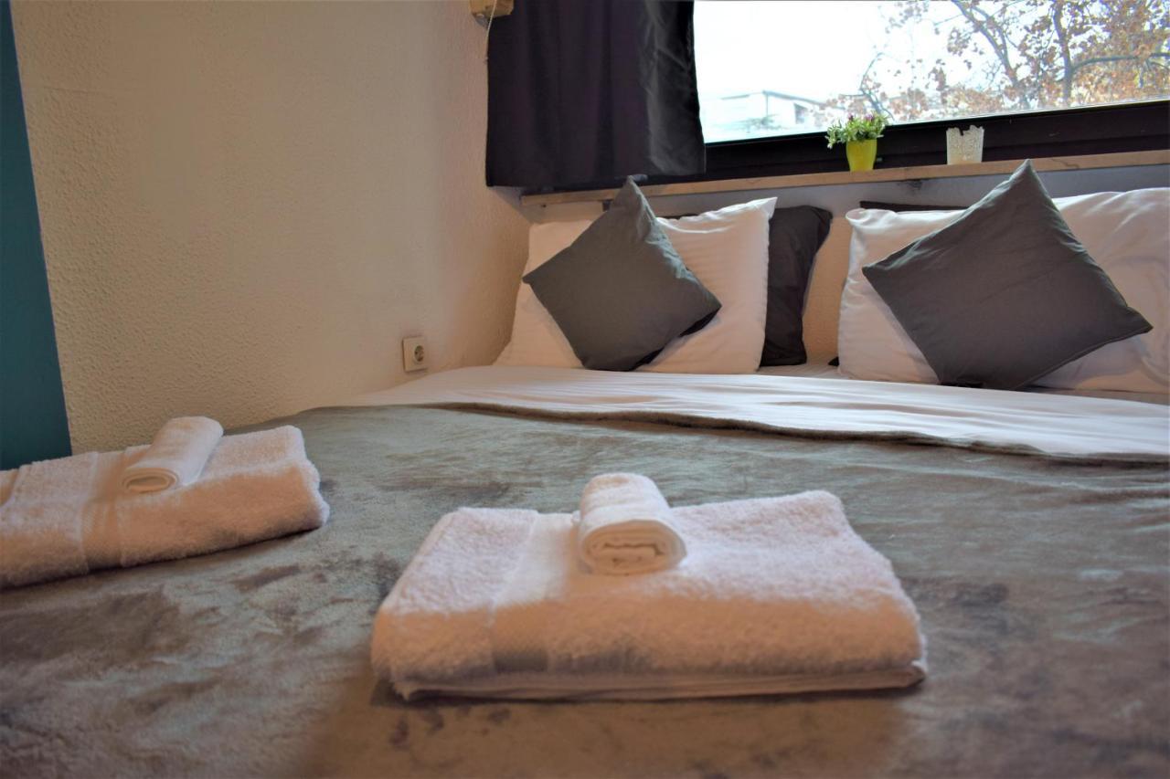 سكوبجي M - Square Private Rooms المظهر الخارجي الصورة