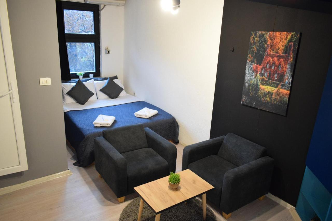 سكوبجي M - Square Private Rooms المظهر الخارجي الصورة