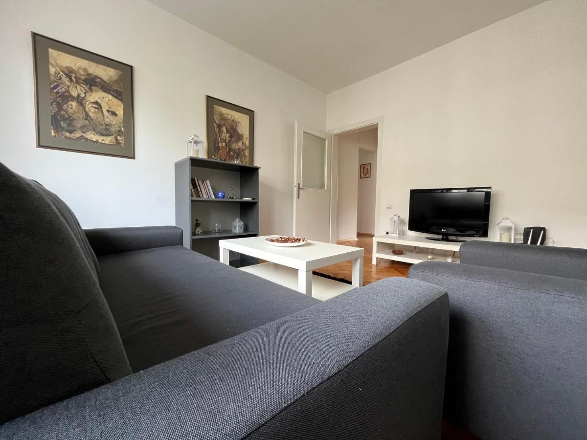 سكوبجي M - Square Private Rooms المظهر الخارجي الصورة