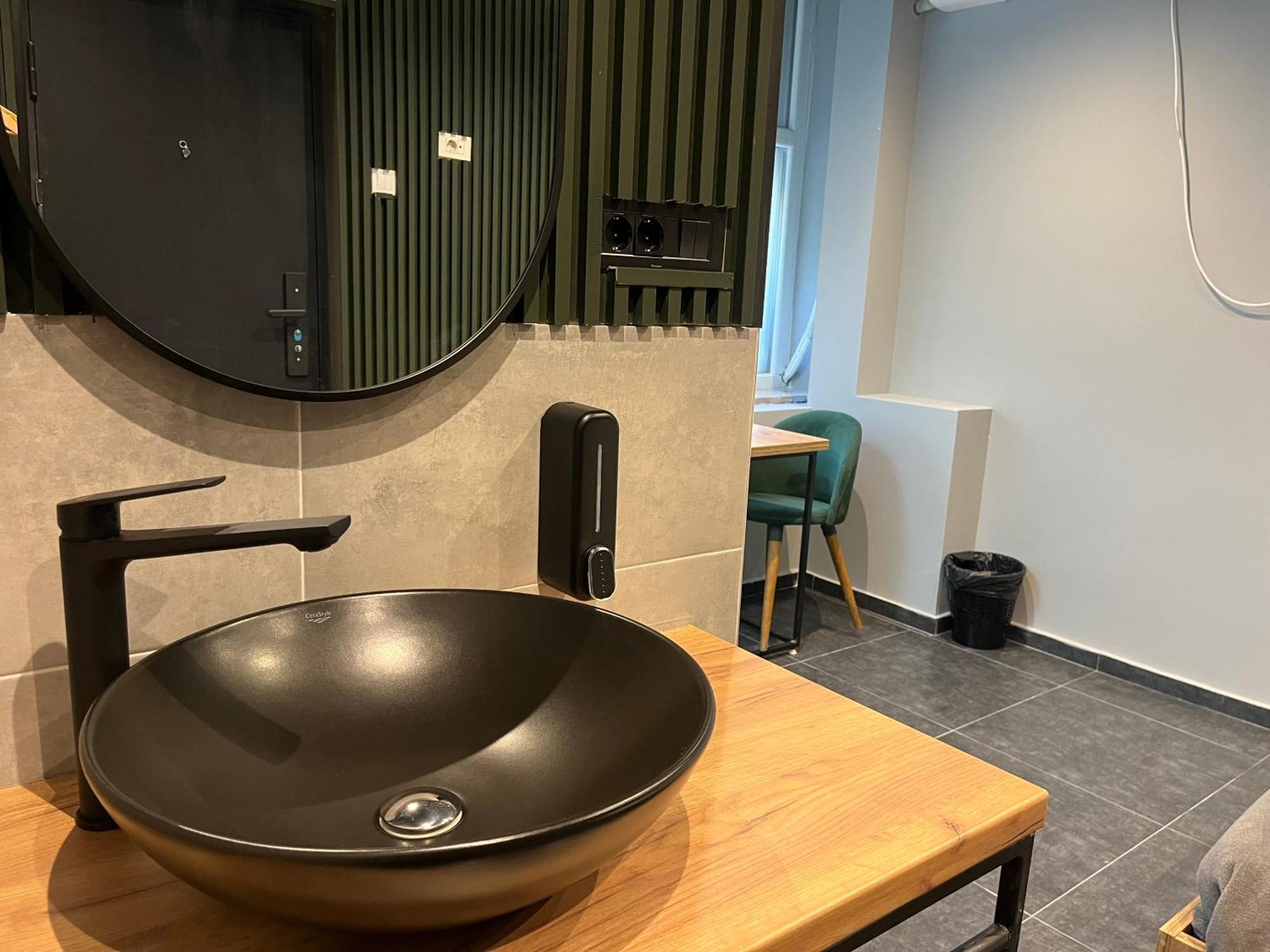 سكوبجي M - Square Private Rooms الغرفة الصورة